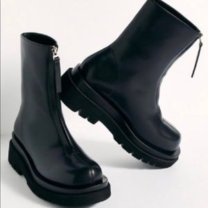 Jeffrey Campbell black boots with zipper